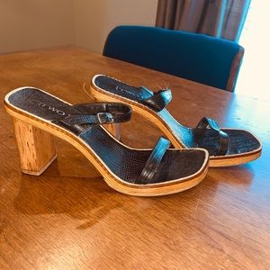 Two Lips Two Strap Sandals